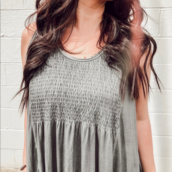 Gray Ruched Tank - Picture 2 of 4